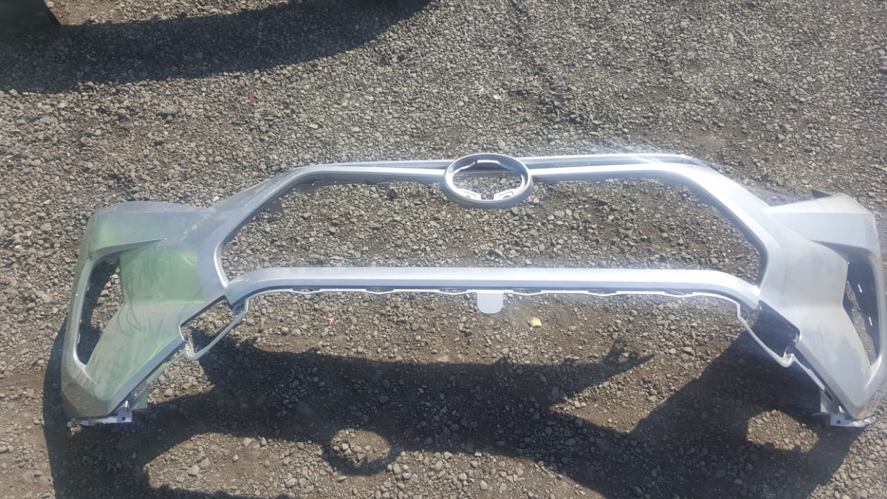 PARACHOQUES DELANTERO TOYOTA  RAV-4 2019 AL 2020